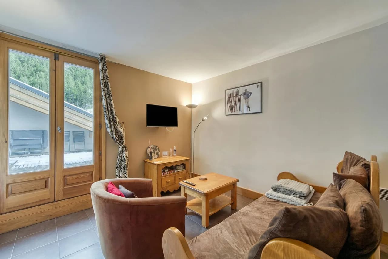 V Loriaz 32: Neben Skilift; Pool, Sauna & Fitnessraum, Foto 4