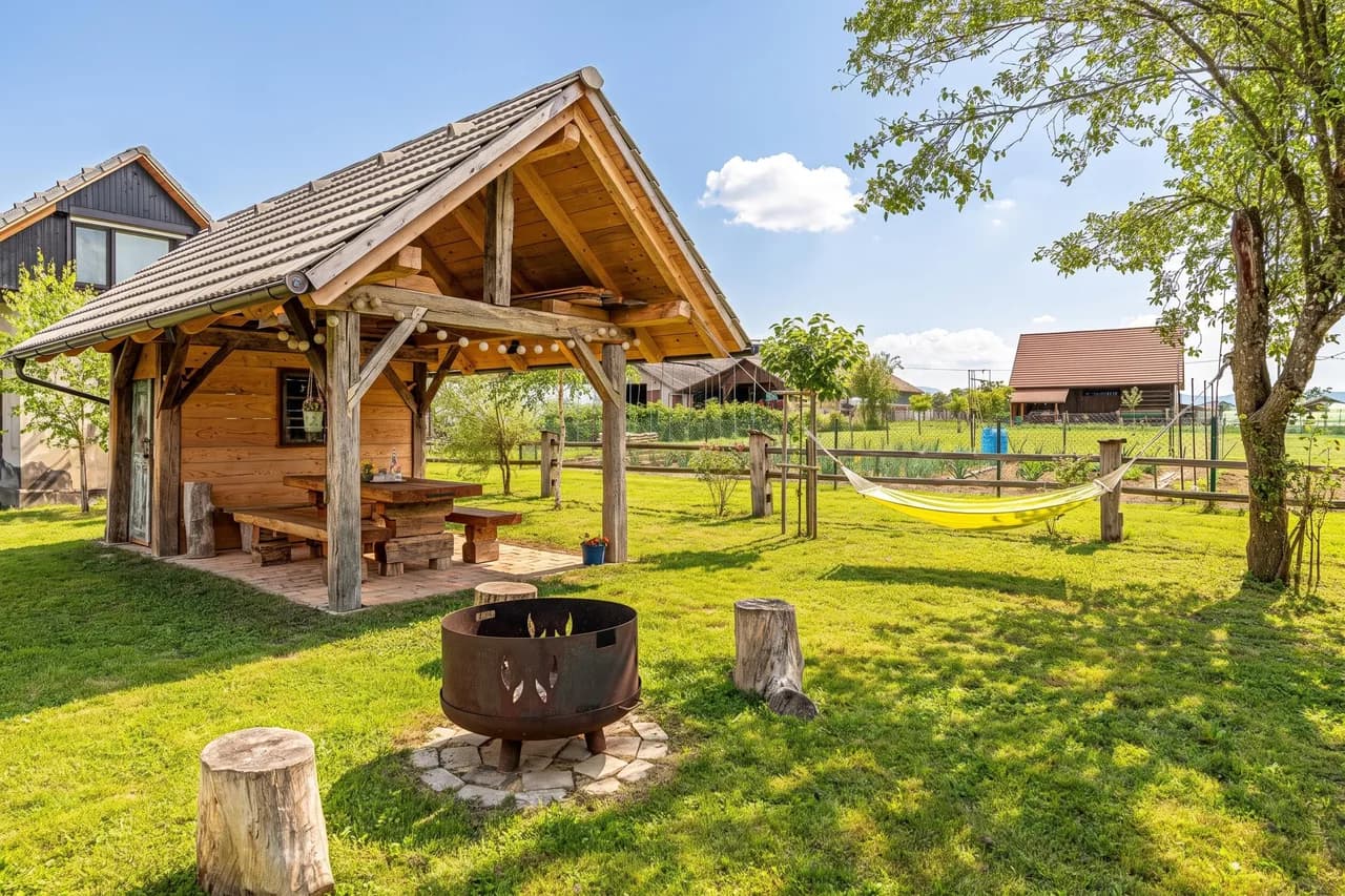 Woodland Chalet near Kolpa River in Gradac, photo 2