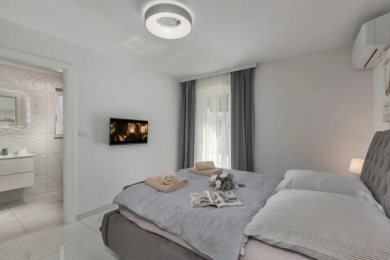 Sea View Apartment in Crikvenica, Primorje-Gorski Kotar, Croatia photo 5