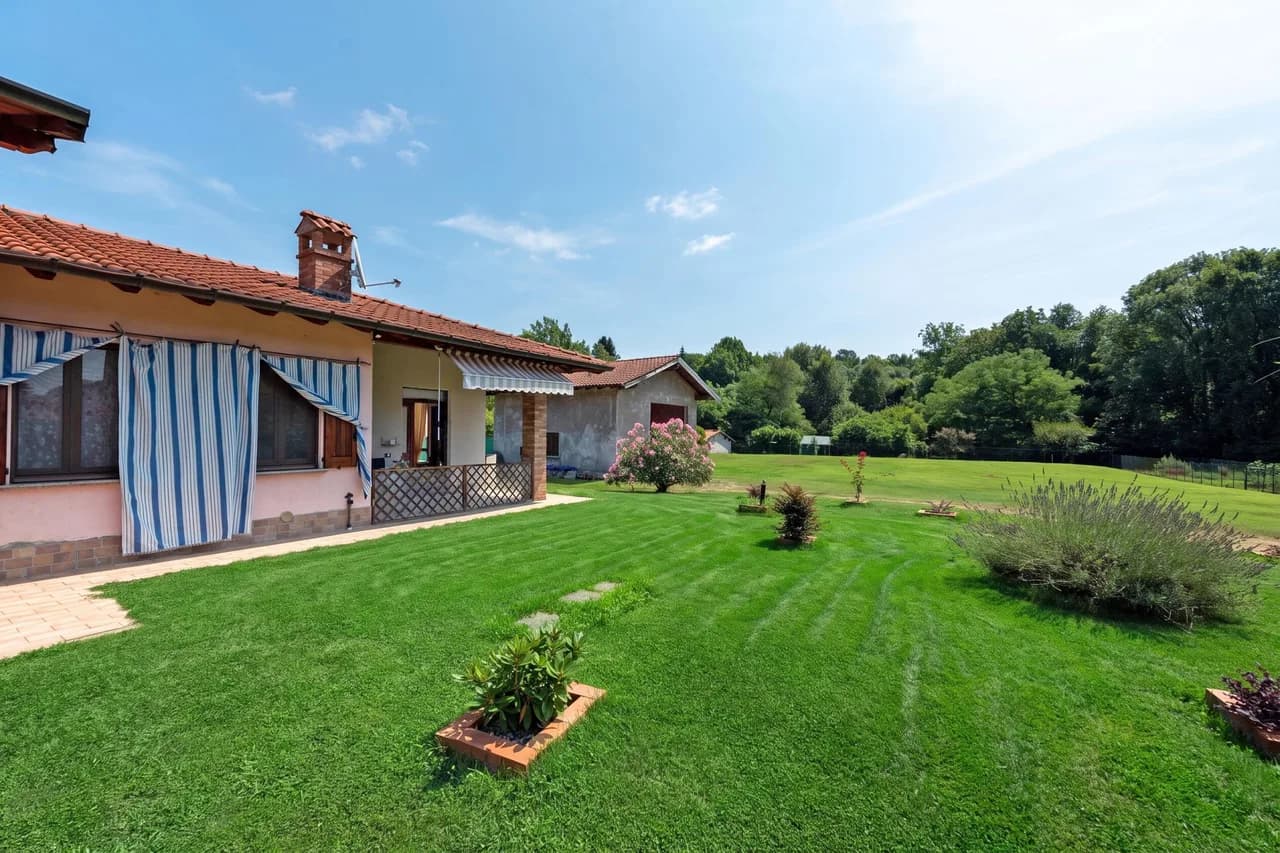 La Casa In Campagna: Retiro Rústico a 800m del Lago, foto 2