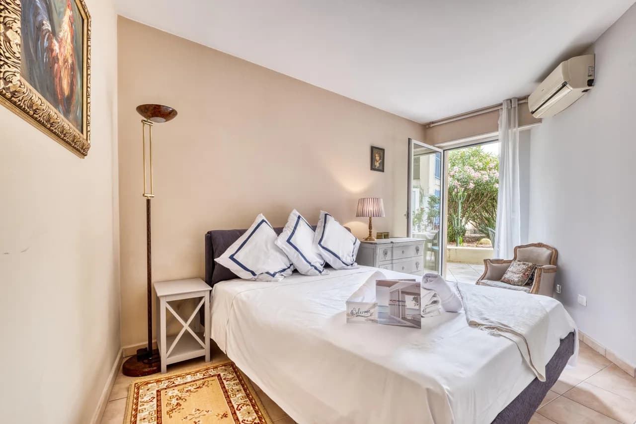 Victoria Beach Quiet Apartment photo 5