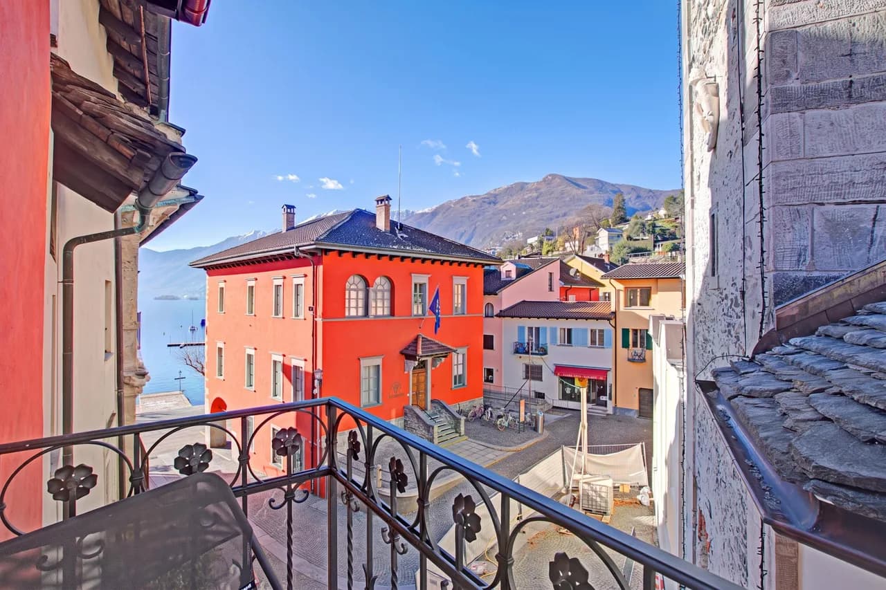 Corte di Ascona 4 with Balconies for 8, Foto 3