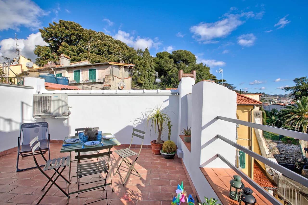 La Torretta Holiday Home with Terrace, Sanremo, foto 5