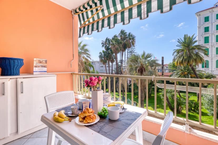 Imperiale Residence Bilocale with Terrace and A/C