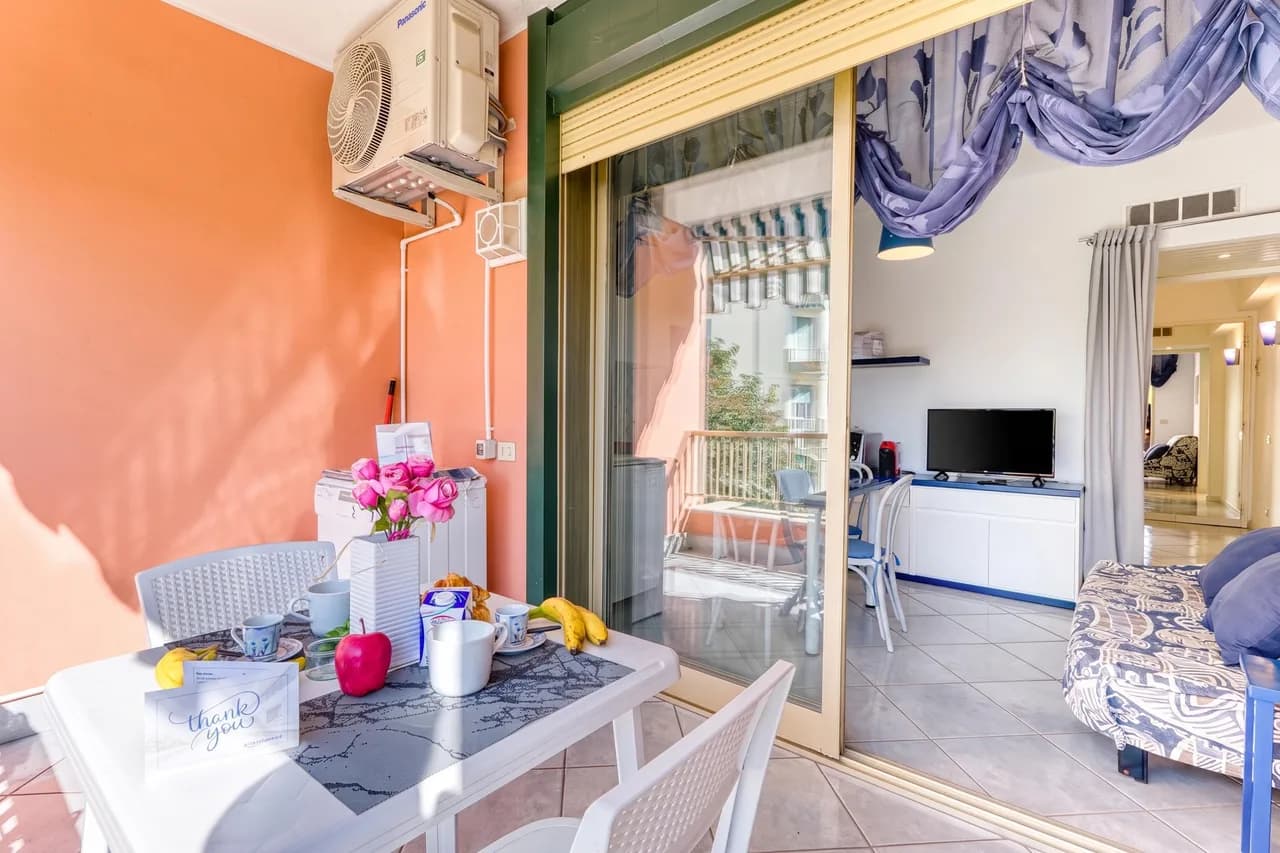 Résidence Impériale Bilocale avec Terrasse et Climatisation, photo 5
