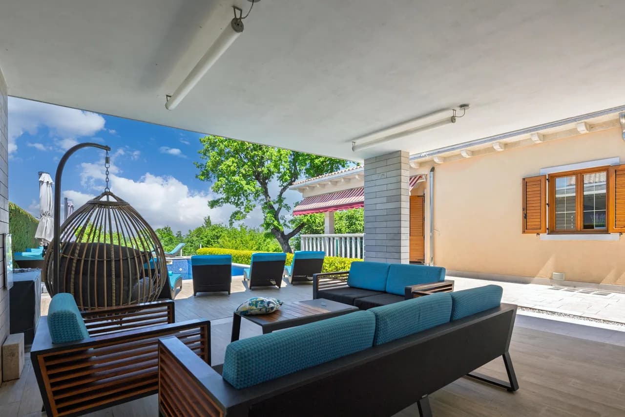 Luxury Pool Villa Rosa Magica photo 2
