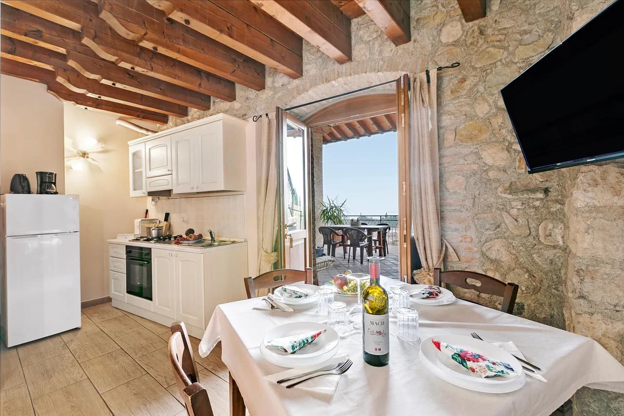 Agriturismo Apartment Garda Heated Pool - Double bed and Bunkbed photo 5