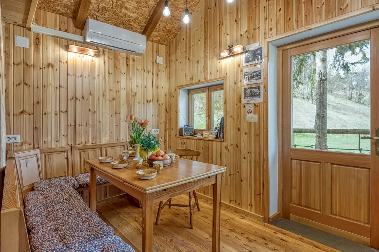 Wooden Chalet Retreat in Kal nad Kanalom, photo 2