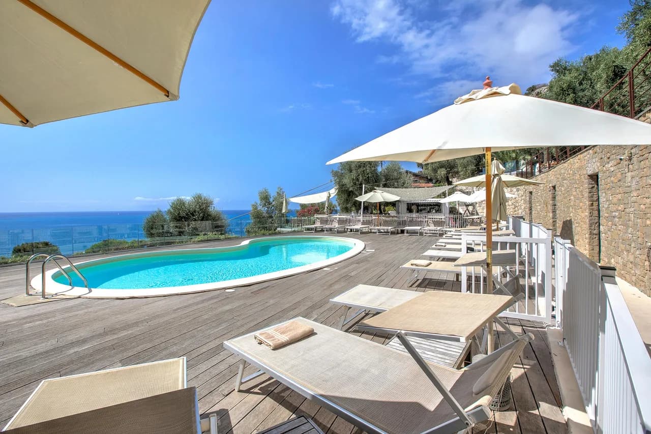 Charming Pool Vacation Home in Ventimiglia photo 2