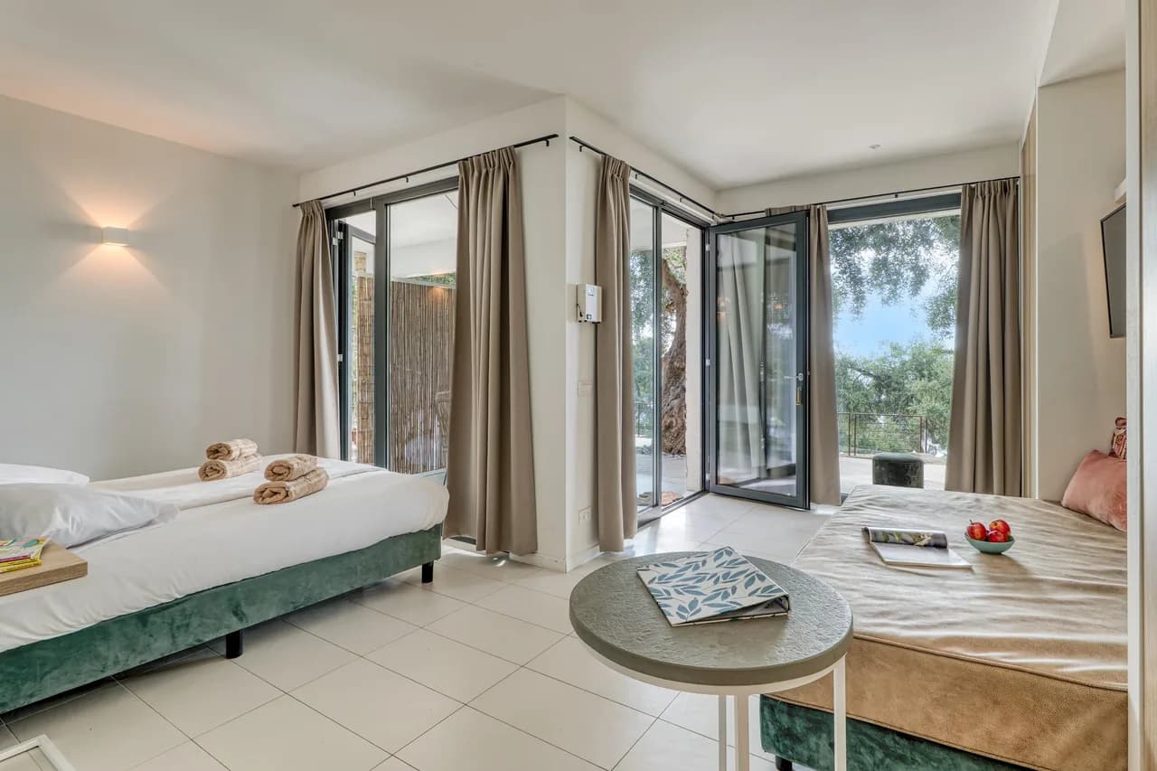 Charming Pool Vacation Home in Ventimiglia photo 4