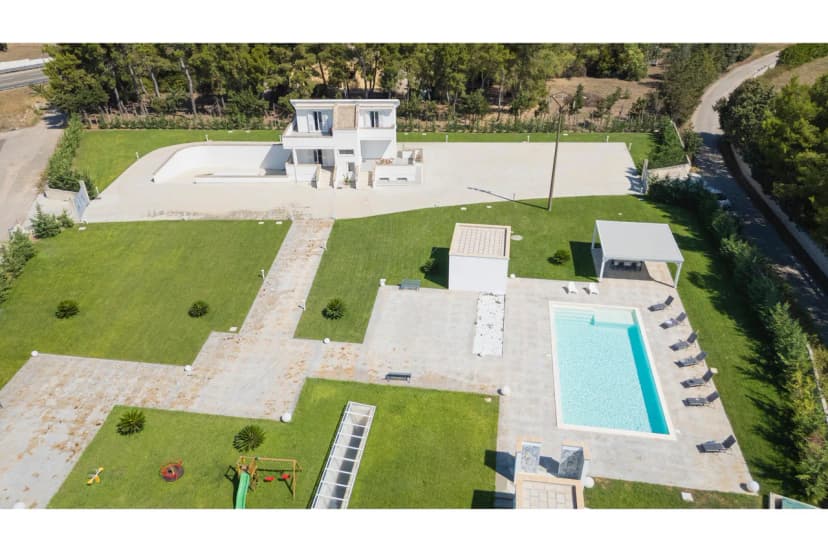 Cristal Retreat Pool & Padel