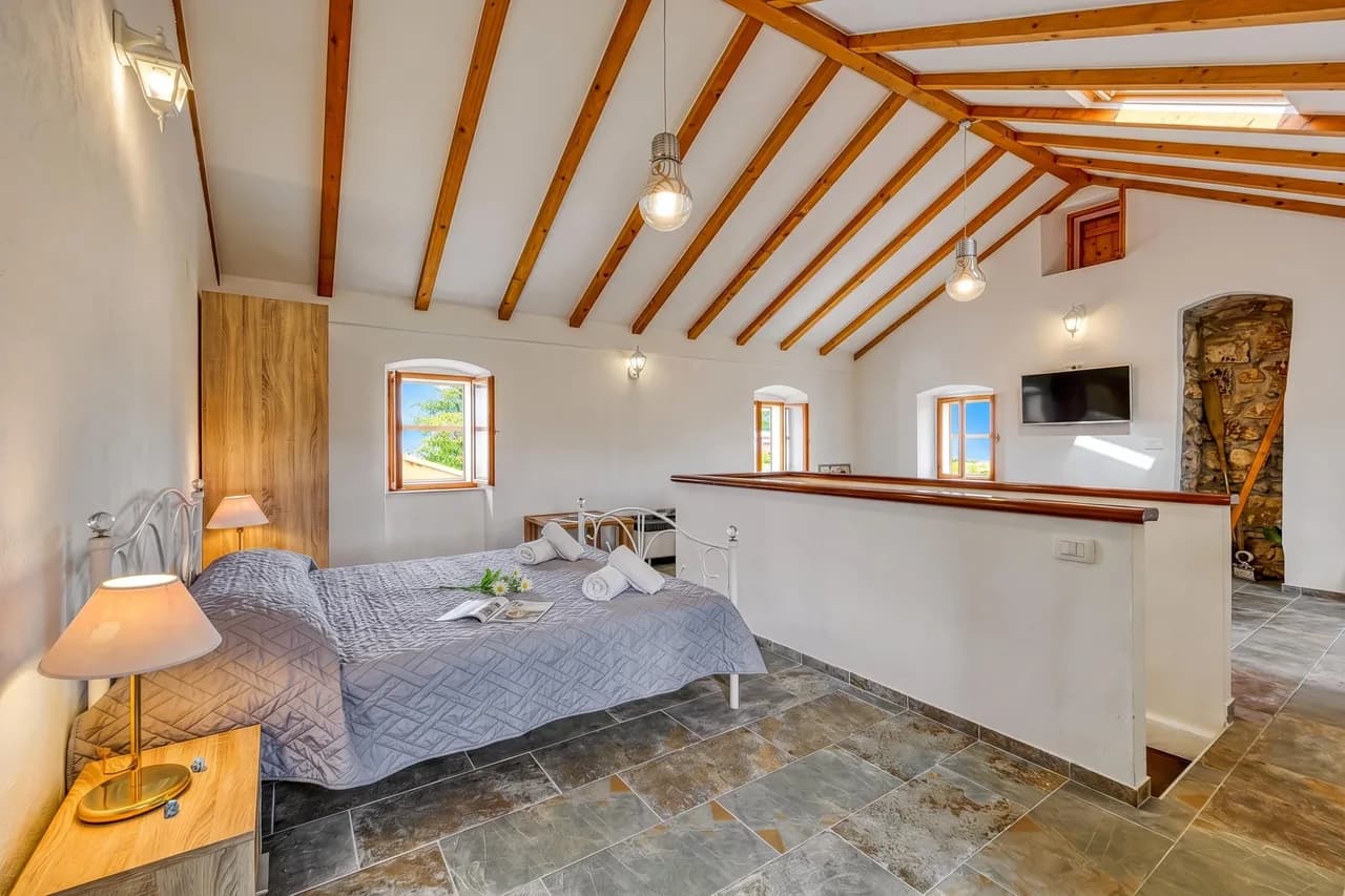 Casa Lussingrande Island Retreat with Terrace photo 5