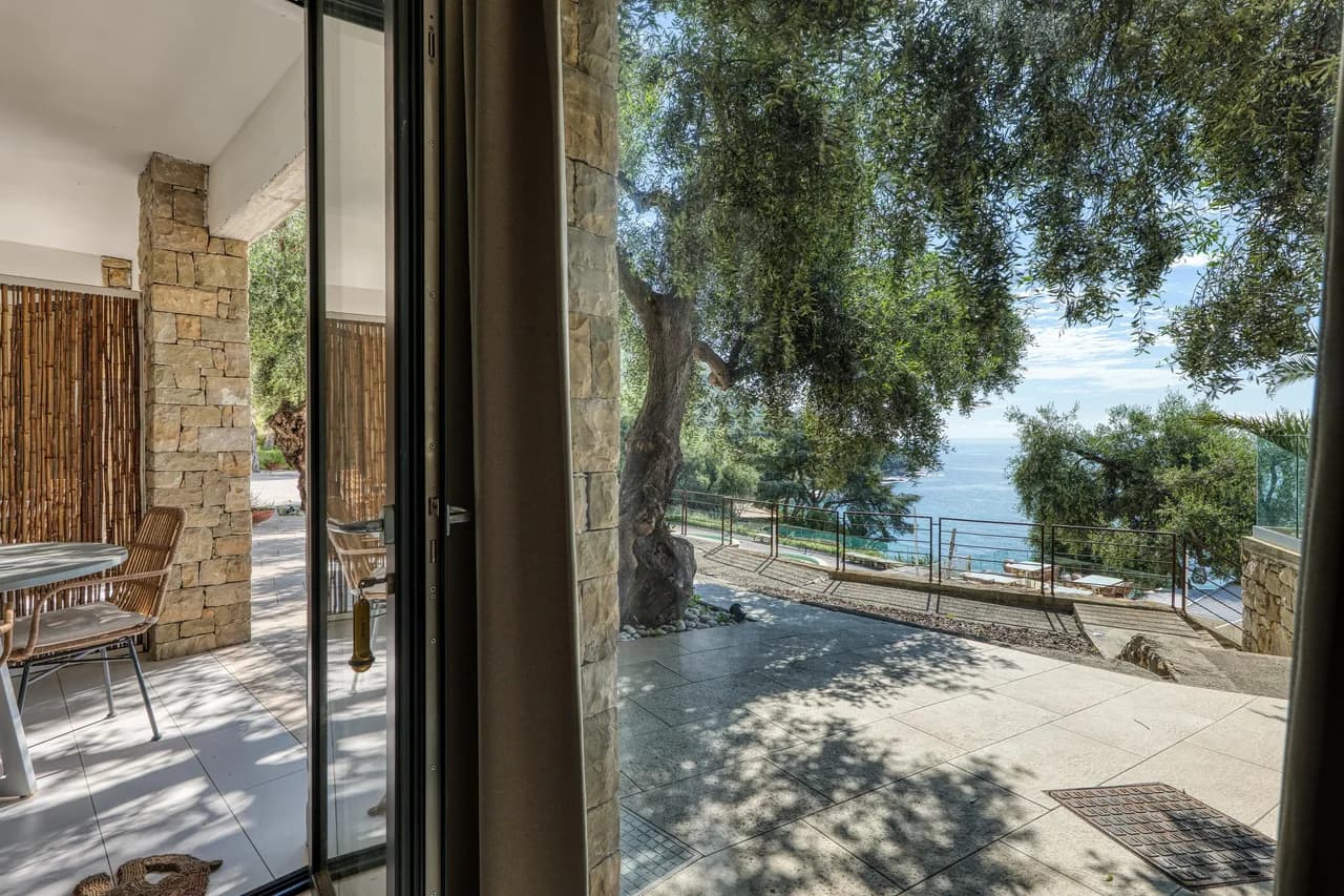 Elegant Coastal Vacation Home in Ventimiglia, Foto 2