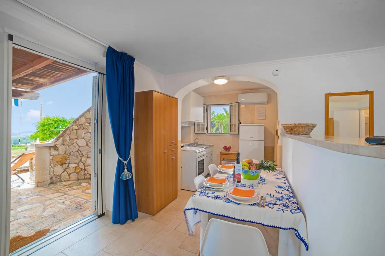 Studio Vue Mer Villa Felloniche avec Terrasse, photo 5