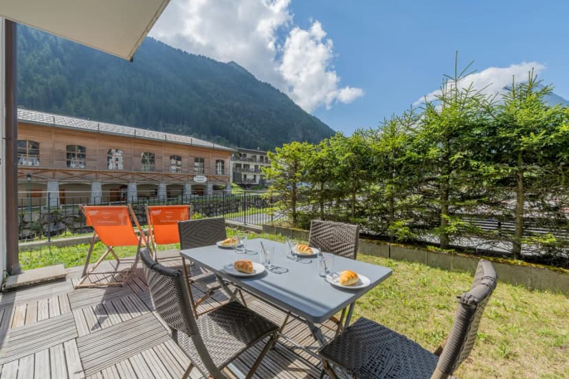 V Balme 06: Beside Ski Lift; Pool, Sauna & Gym