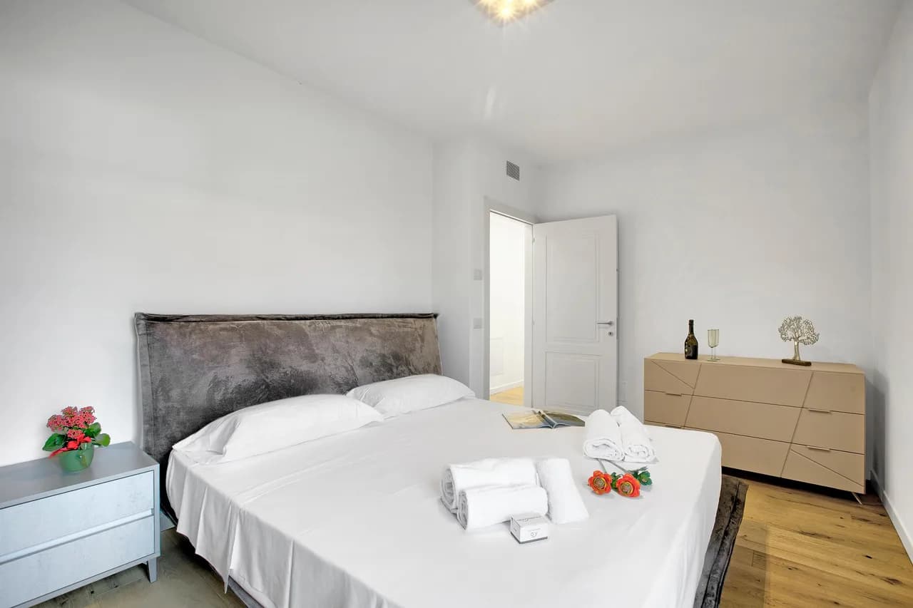 Charming Apartment with Private Garden in Riva del Garda, Foto 5
