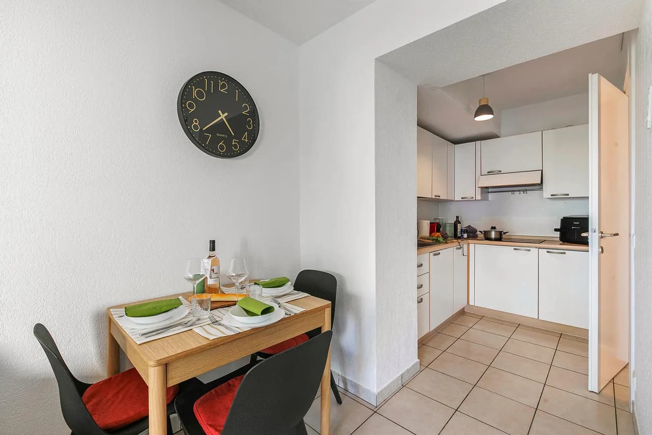 Porte De France - Appartement avec Terrasse, photo 4