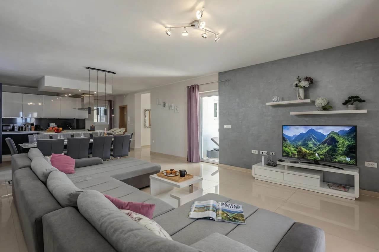 Villa Luka with Private Pool & Sea View photo 4
