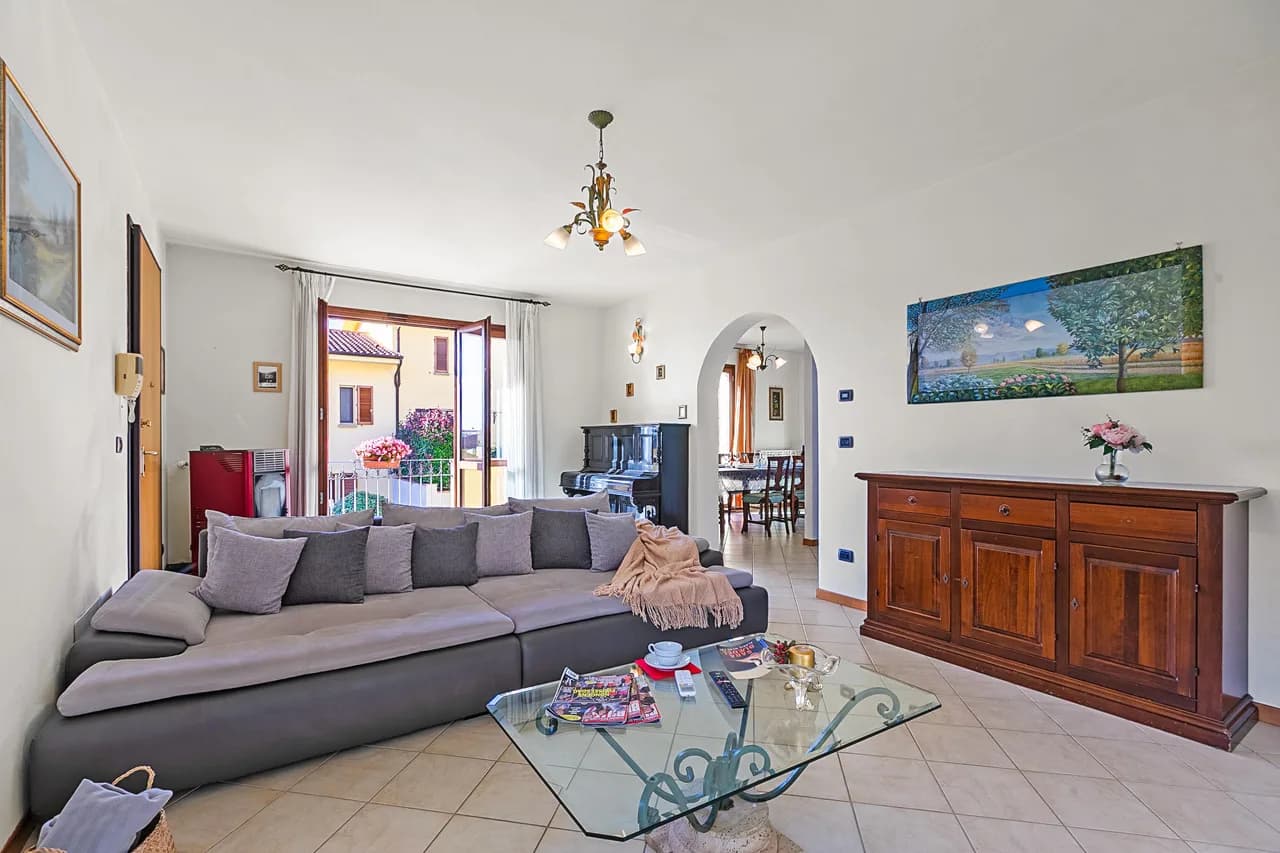 Komfortables Haus mit privatem Pool und Blick für 8, Foto 4