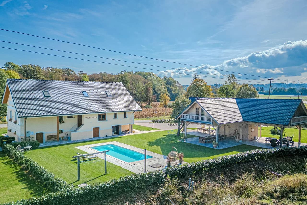 Chambre Familiale avec Piscine Partagée Škedenj 3