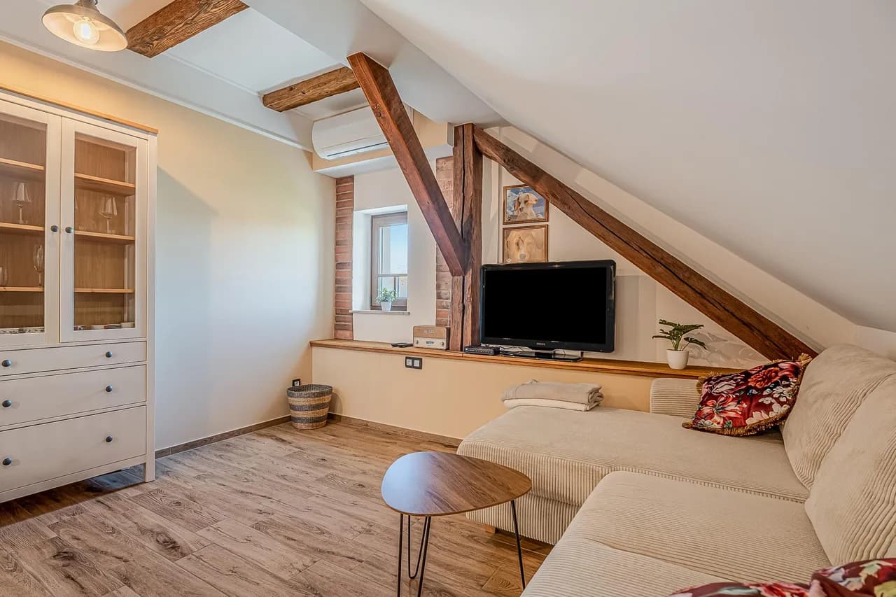 Charming Poolside Apartment in Ljutomer, photo 3