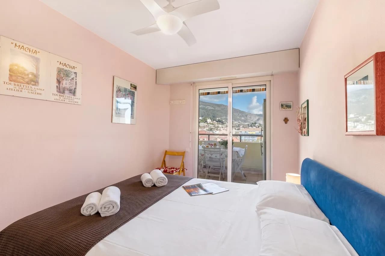 Open View In Center Menton photo 5