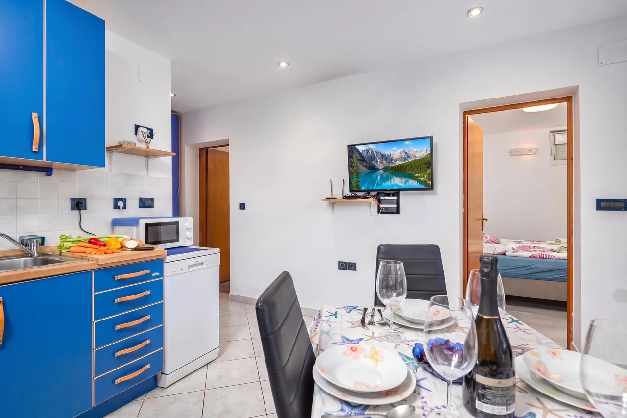 Seaview Apartment With Jacuzzi Ivano photo 4
