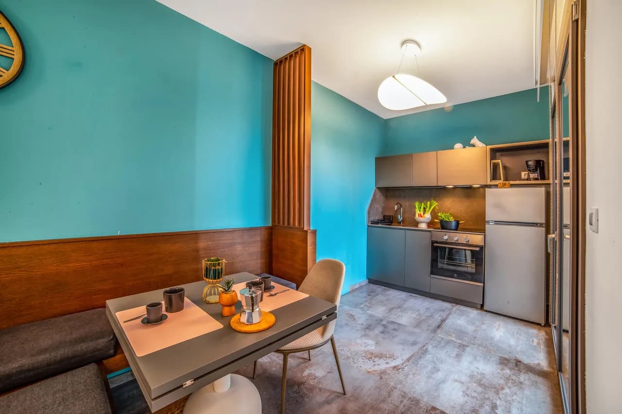 Boutique Apartment 3 bedrooms - Pool, Garden & Parking photo 4