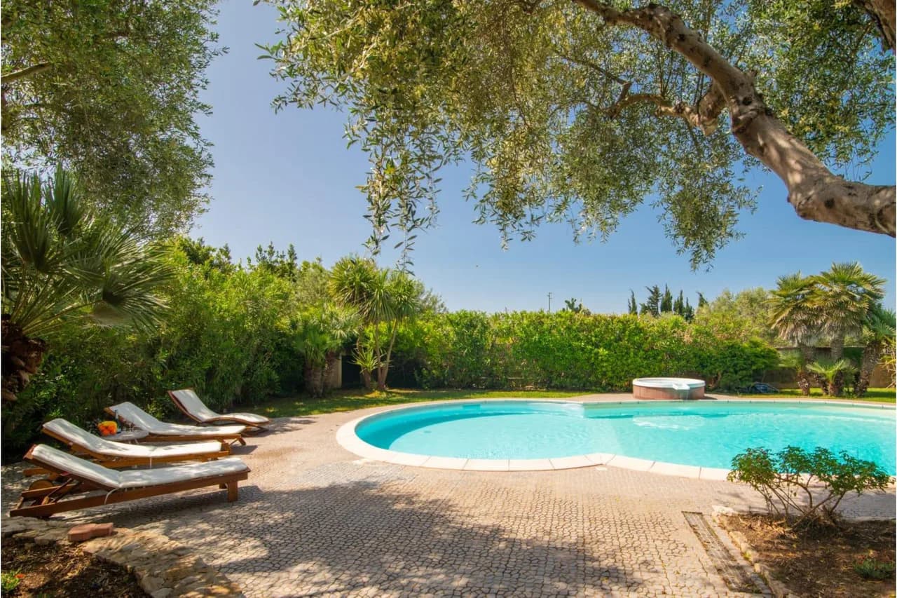 Charming Villa with Sea View in Alghero
