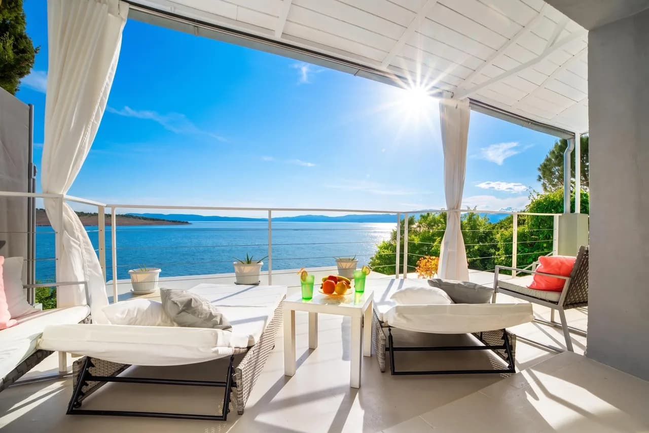 Dream on The Beach - Panoramic Seaview Terrace photo 2