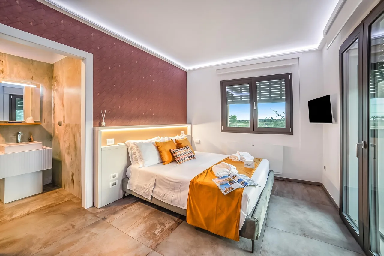 Boutique Room 6 with Pool, Garden, SPA, photo 4