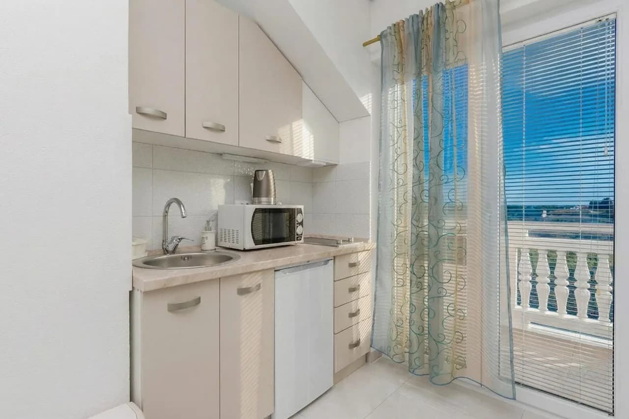 Poolside Apartment in Privlaka, foto 3