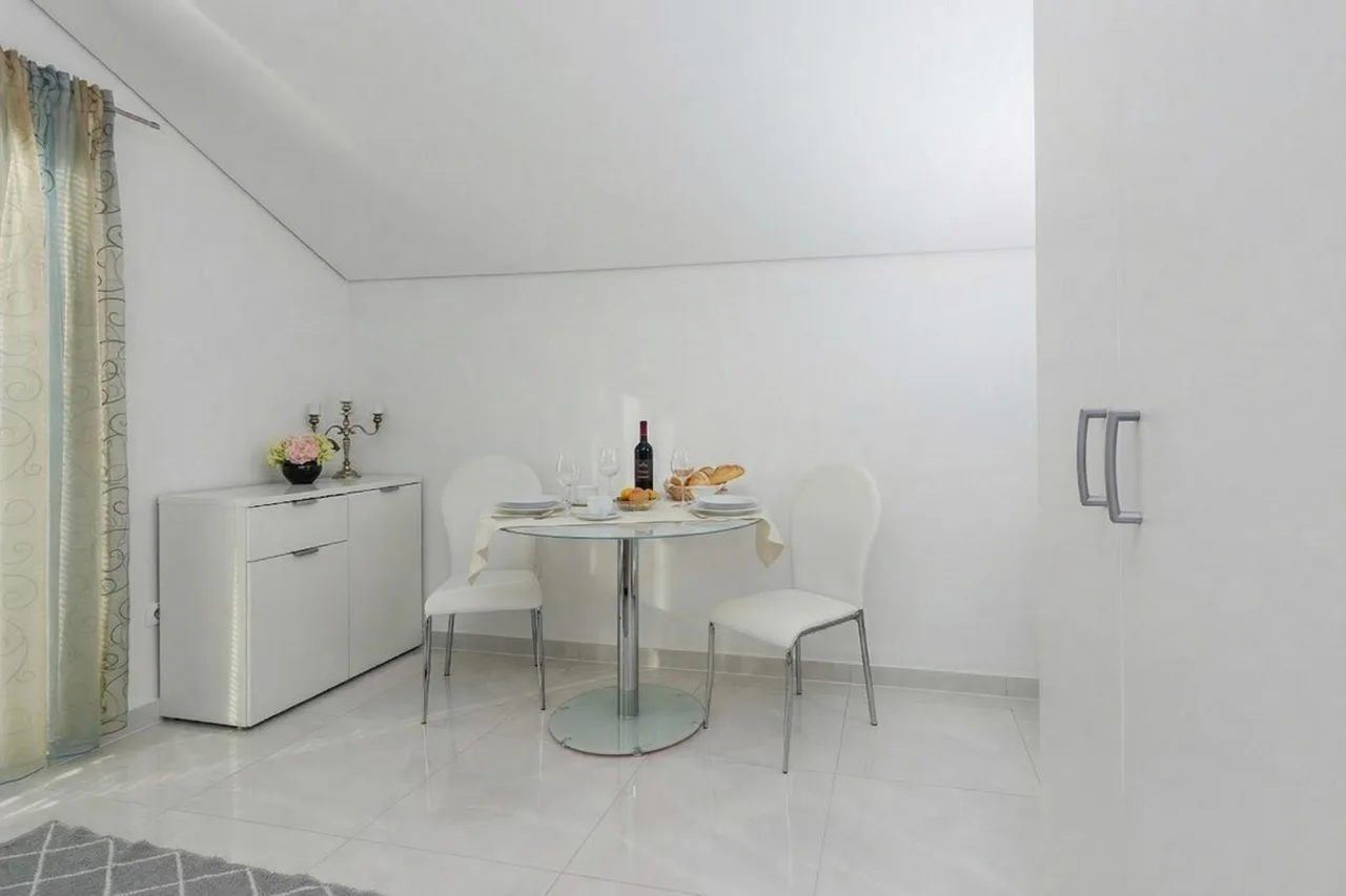 Pool Apartment Sea 2 photo 5