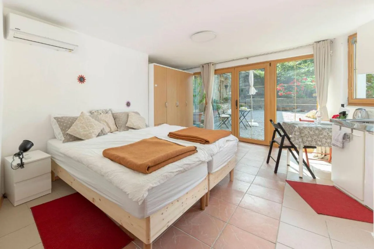 17th Century Apartment with Jacuzzi photo 3