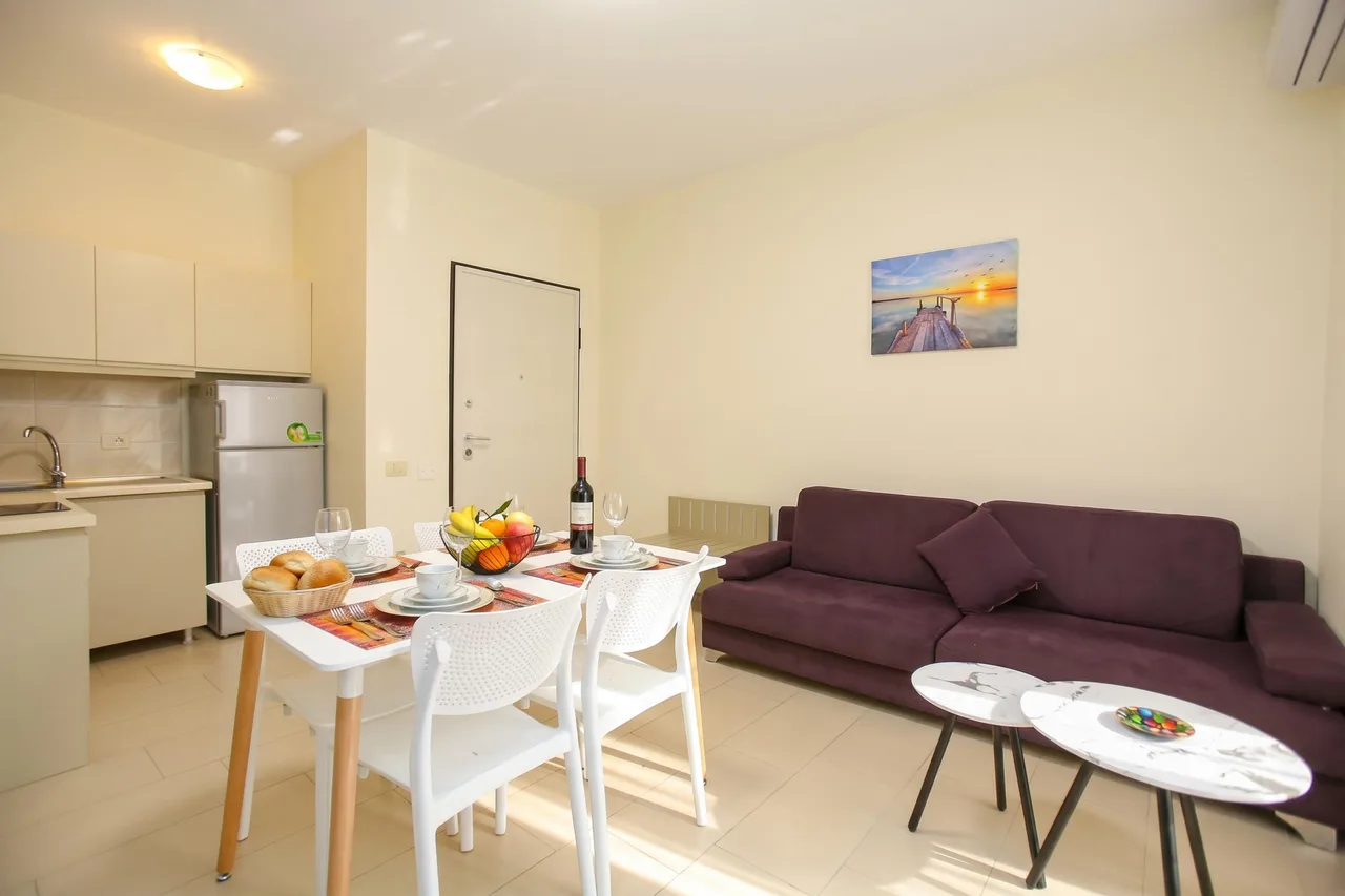 Apartment in Vlora with Swimming Pool photo 3