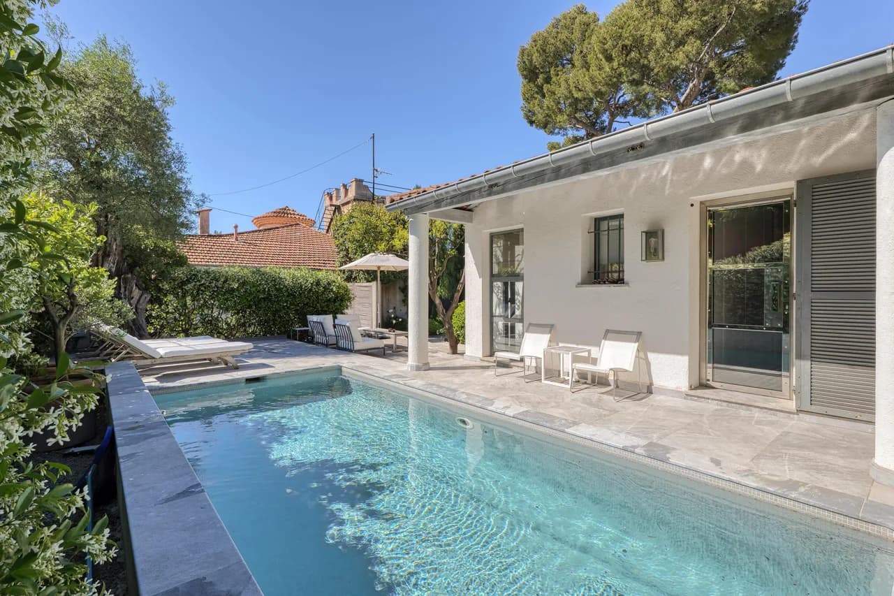 Beachside Villa in Cap d'Antibes