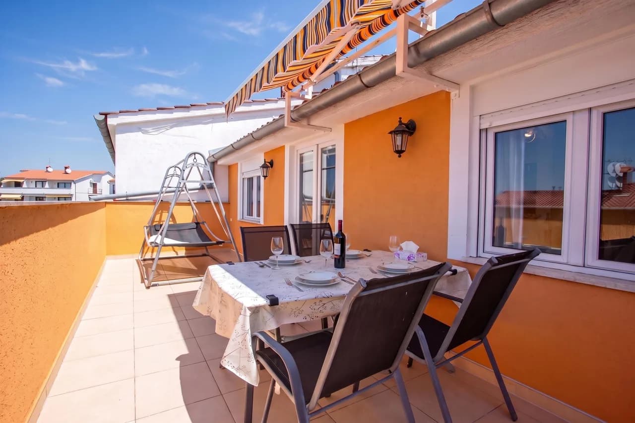 Lovely Apartment Vrsar 2 With Balcony photo 3