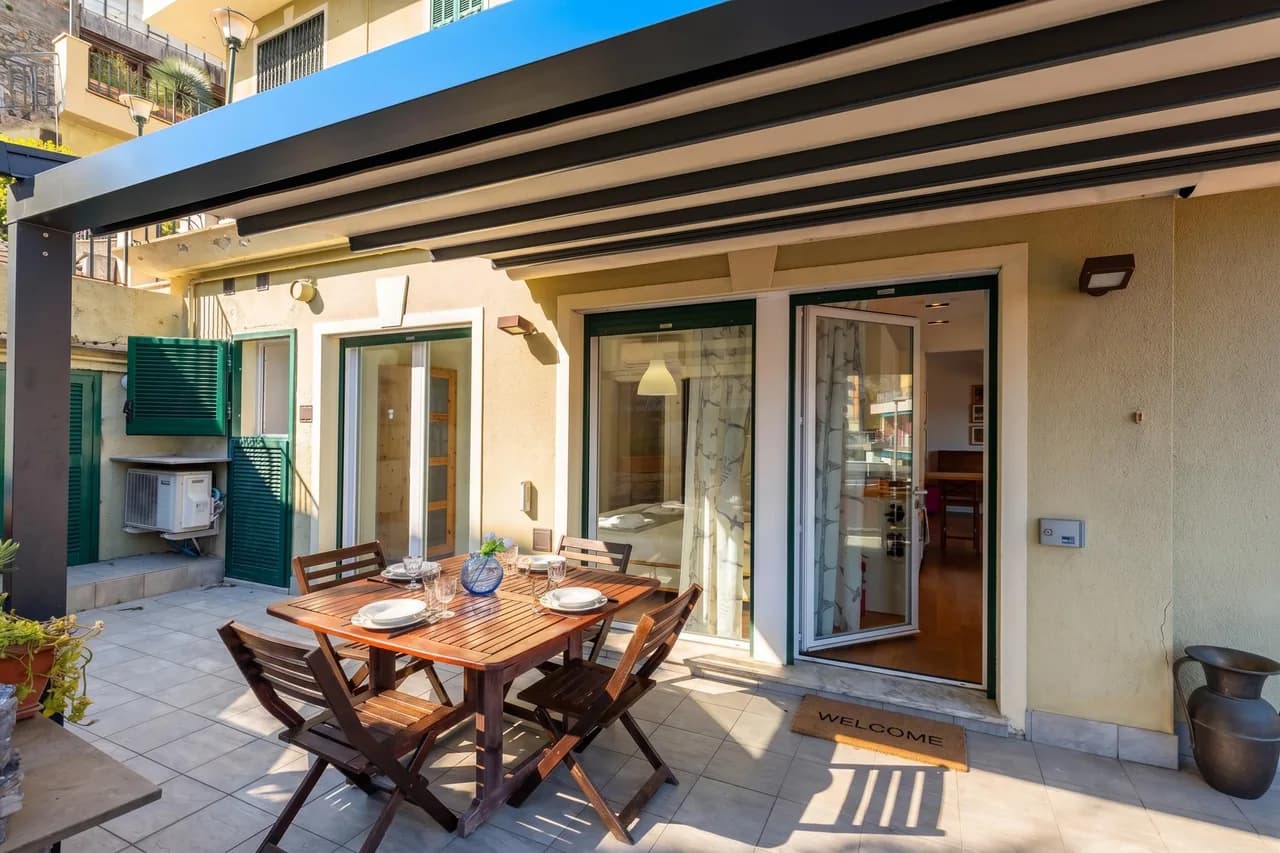 Das Blaue Fenster Apartment in Bogliasco