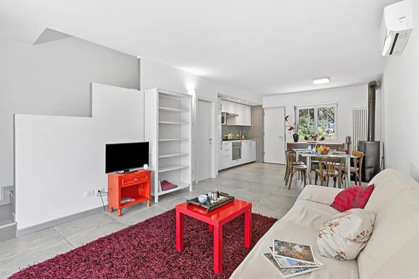 Olimpia Home - Terrace Dining and Pool
