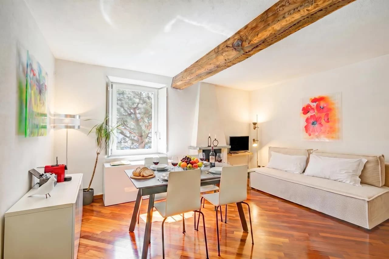 Charming Historic Apartment in Lugano photo 2