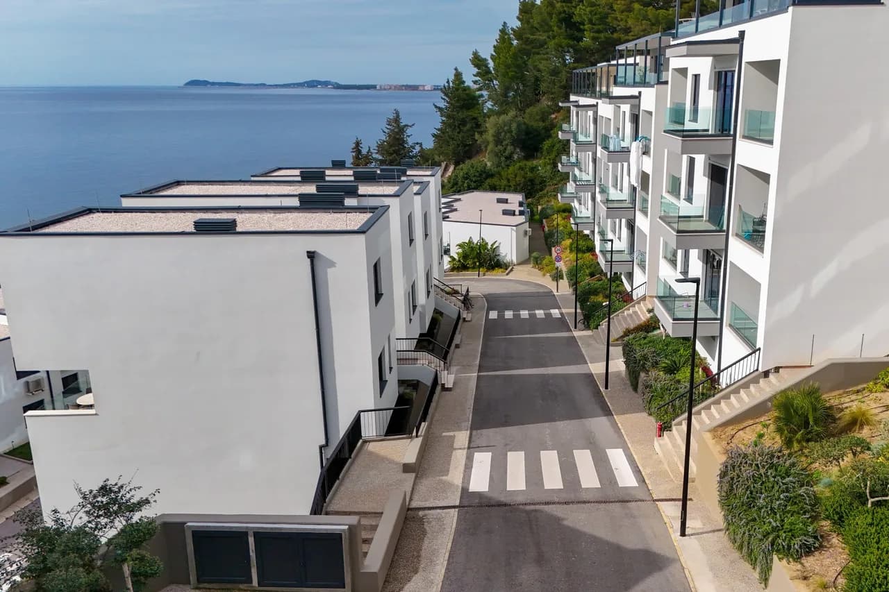 Velaris Partial Sea View Balcony 202 photo 2