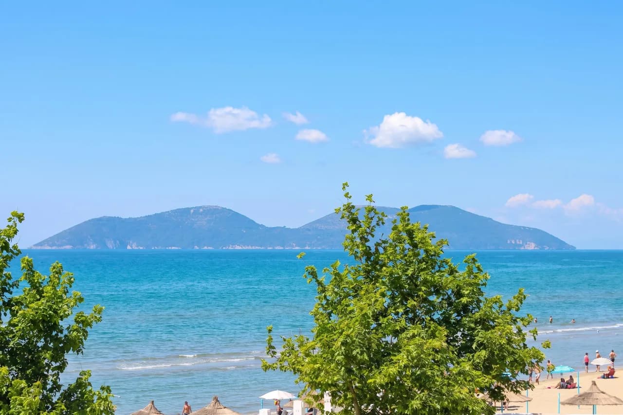 Beach Front Terace photo 5