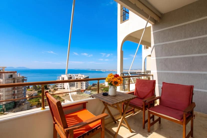 Vlora Sunset Apartment /w Balcony & Sea View