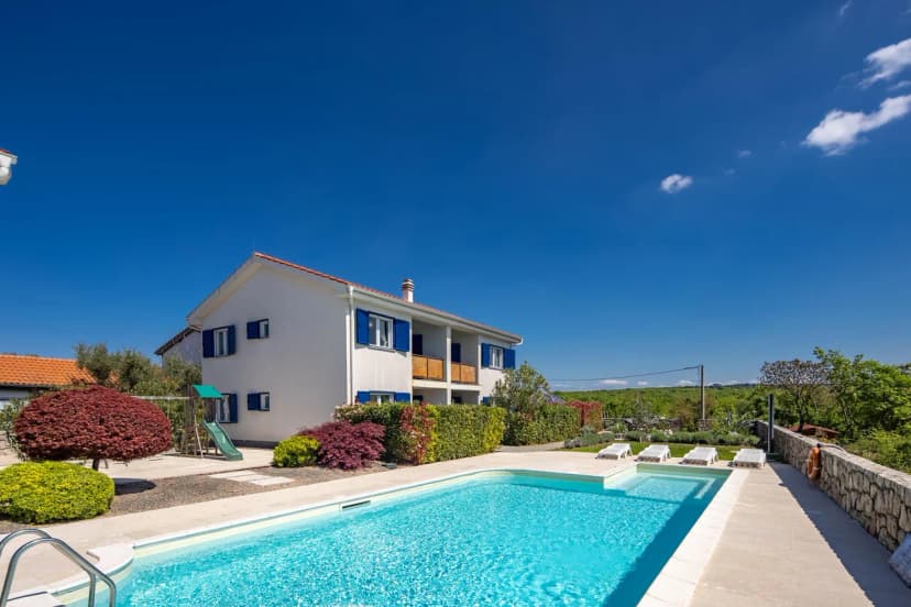 Wabi Sabi Apt8 Pool & Sea View