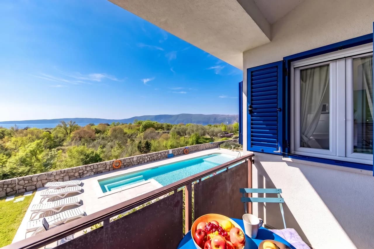 Wabi Sabi Apt7 Pool & Sea View
