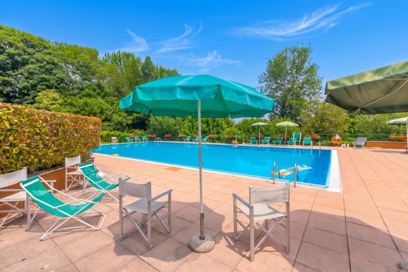Oasi nel Parco - Hillside Home with Shared Pool