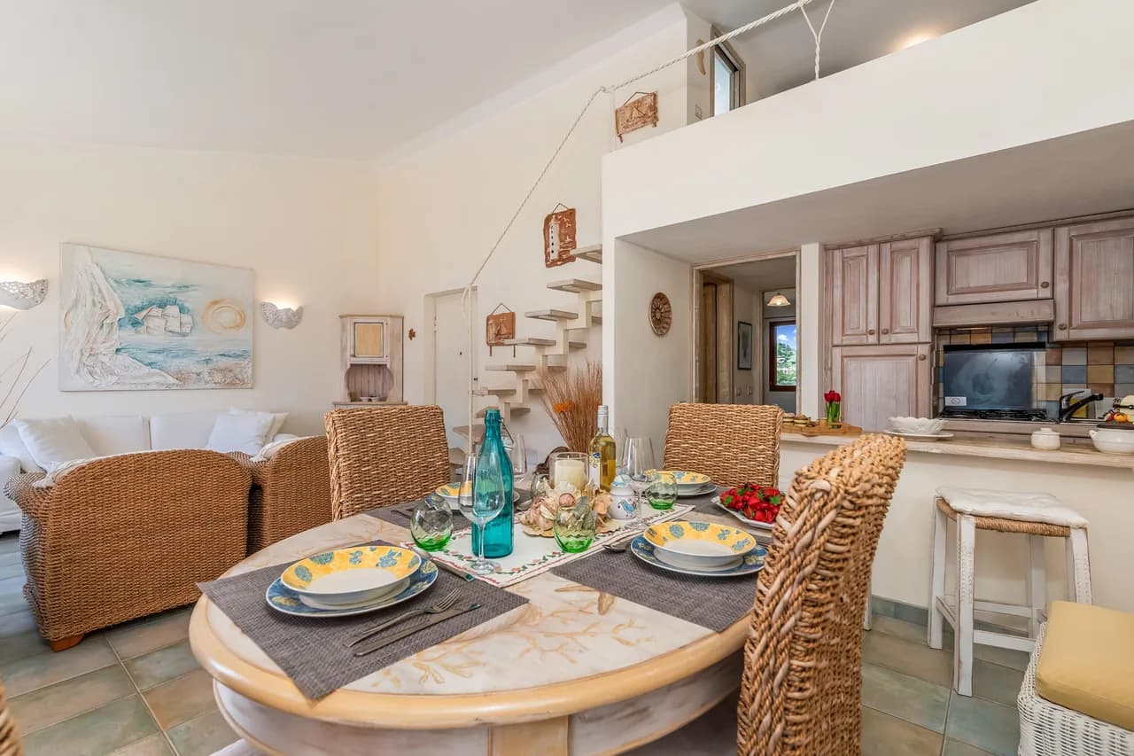 Chic Apartment with Sea Views in Marinella photo 5
