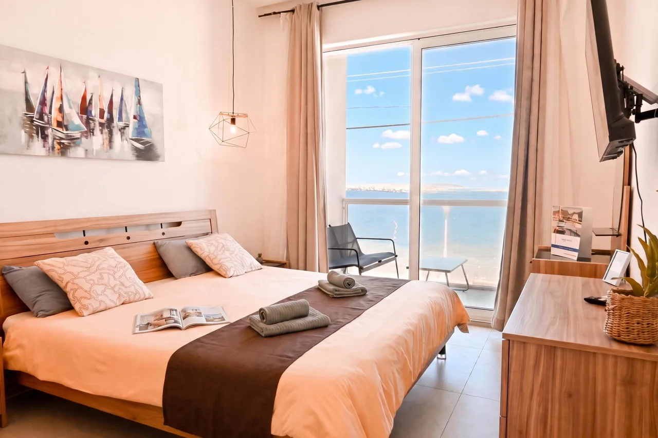 Exceptional Sea View Apart St Paul's Bay photo 4