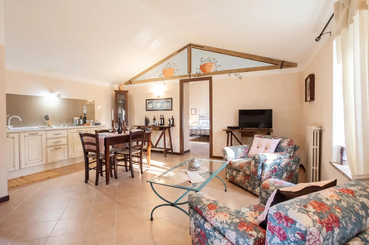 Casale Montemoro – Private Pool & Garden | Sleeps 10 photo 5
