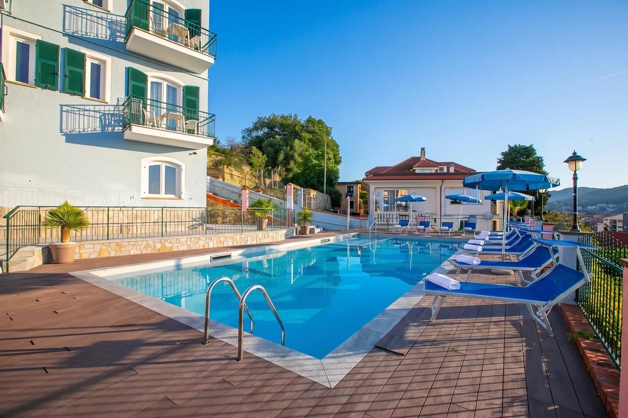 Retraite avec Vue sur Mer et Piscine - R4, photo 2